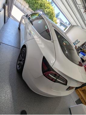 White 2019 Tesla Model 3 Standard Range Plus