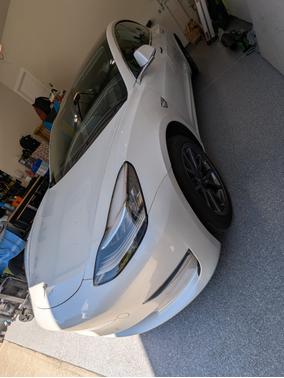 White 2019 Tesla Model 3 Standard Range Plus