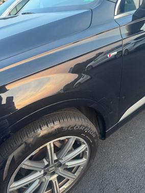 Black 2018 Audi Q7 3.0T Prestige