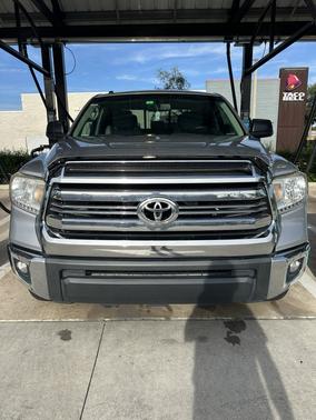 Silver 2016 Toyota Tundra SR5