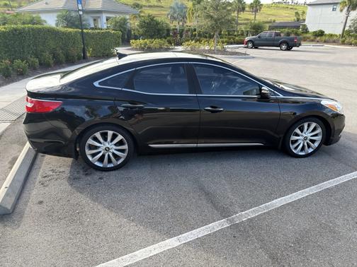 2013 Hyundai Azera Base