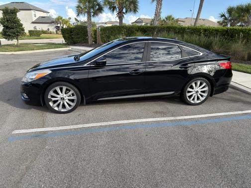 2013 Hyundai Azera Base