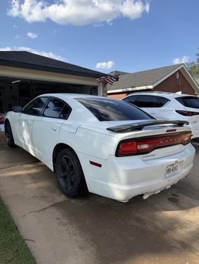 White 2011 Dodge Charger R/T