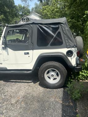 1997 Jeep Wrangler SE