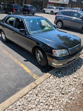 2000 Lexus LS 400 LS