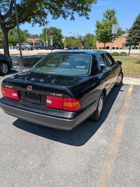 2000 Lexus LS 400 LS
