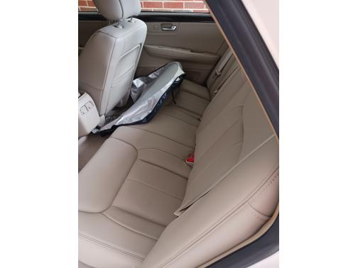 2009 Cadillac DTS 1SB