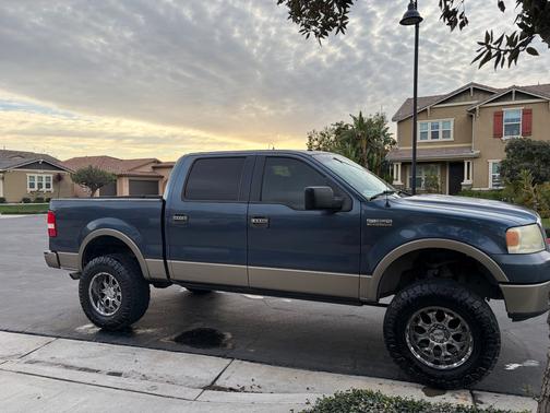 2006 Ford F-150 Lariat SuperCrew