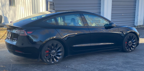 2023 Tesla Model 3 Performance