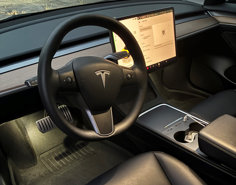 2023 Tesla Model 3 Performance
