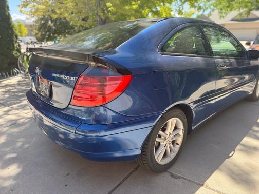 2002 Mercedes-Benz C-Class C230