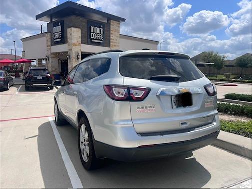 Silver 2016 Chevrolet Traverse 1LT