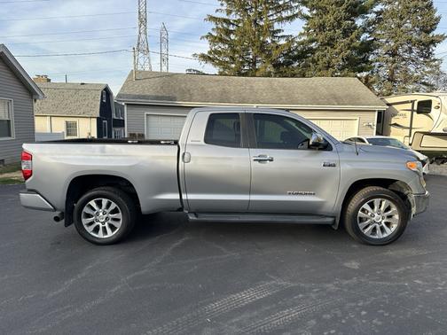 2016 Toyota Tundra Limited