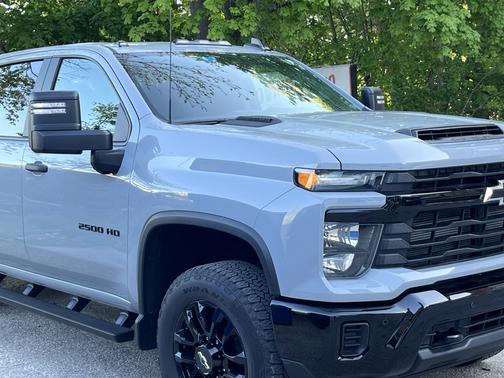 Gray 2025 Chevrolet Silverado 2500 Custom
