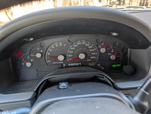 2003 Ford Explorer XLS