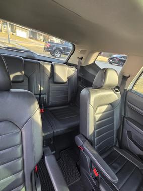 2019 Volkswagen Atlas 3.6L SEL Premium