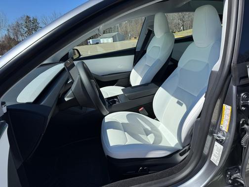 2025 Tesla Model 3 Long Range RWD