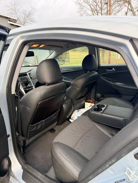 2013 Hyundai SONATA SE