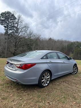 2013 Hyundai SONATA SE