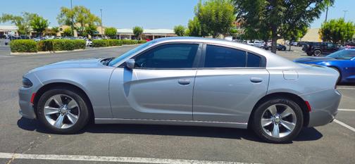 2017 Dodge Charger SXT