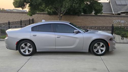 2017 Dodge Charger SXT