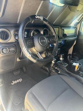 White 2021 Jeep Gladiator Willys