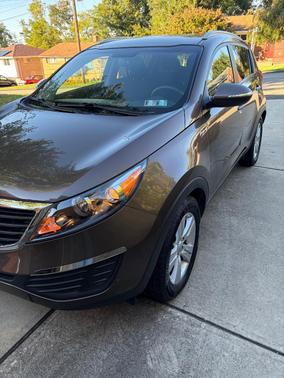 Brown 2012 Kia Sportage LX