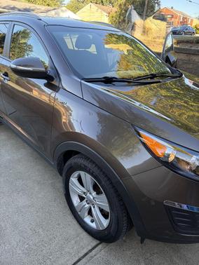 Brown 2012 Kia Sportage LX
