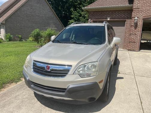 Beige 2009 Saturn Vue XE