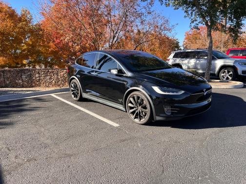 2018 Tesla Model X 75D