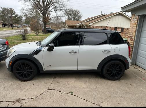 2011 MINI Cooper S Countryman Base