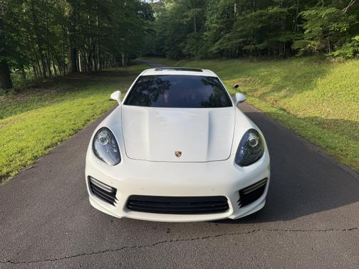 2014 Porsche Panamera Panamera GTS