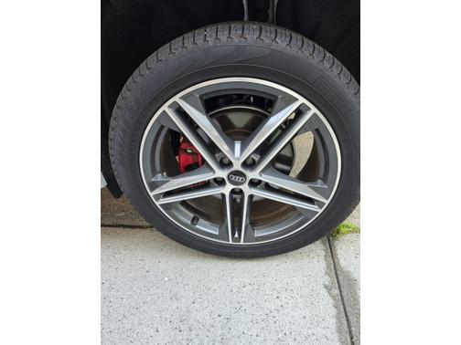 White 2024 Audi Q5 55 S line Premium Plus