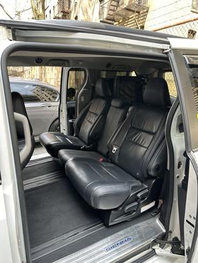 2018 Toyota Sienna SE