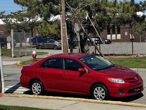 2011 Toyota Corolla LE