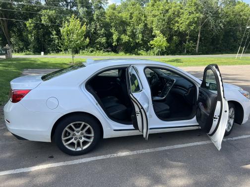 2013 Chevrolet Malibu 1LT