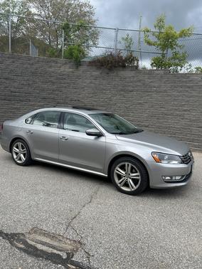 2012 Volkswagen Passat 2.0 TDI SEL Premium