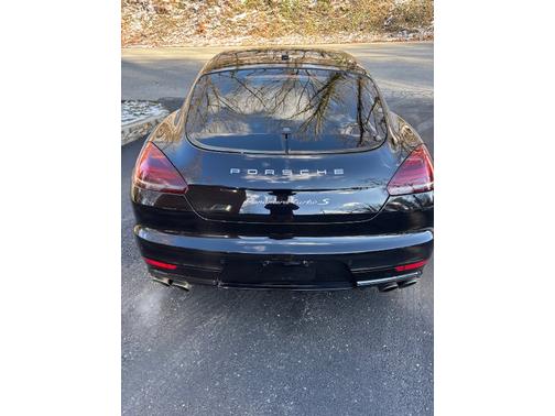 2015 Porsche Panamera Turbo S Executive