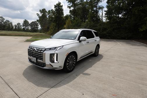 White 2024 Hyundai PALISADE Calligraphy