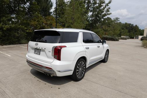 White 2024 Hyundai PALISADE Calligraphy