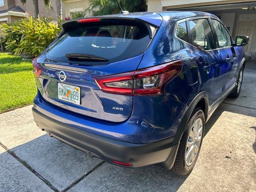 Blue 2020 Nissan Rogue Sport S