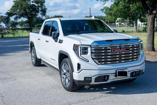 White 2023 GMC Sierra 1500 Denali