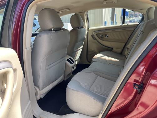 2014 Ford Taurus SEL