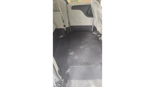 2011 Chrysler Town & Country Touring