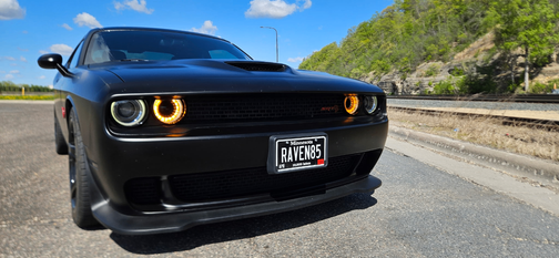 Black 2015 Dodge Challenger SRT Hellcat