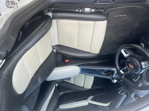 2018 Porsche 718 Cayman S