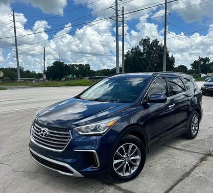 2017 Hyundai SANTA FE SE