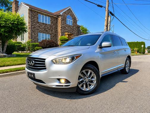 Silver 2015 INFINITI QX60 Base