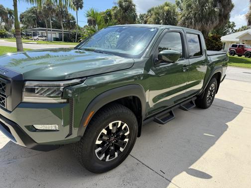 2023 Nissan Frontier PRO-4X