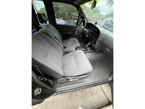 1993 Toyota Pickup Truck DX Xtracab